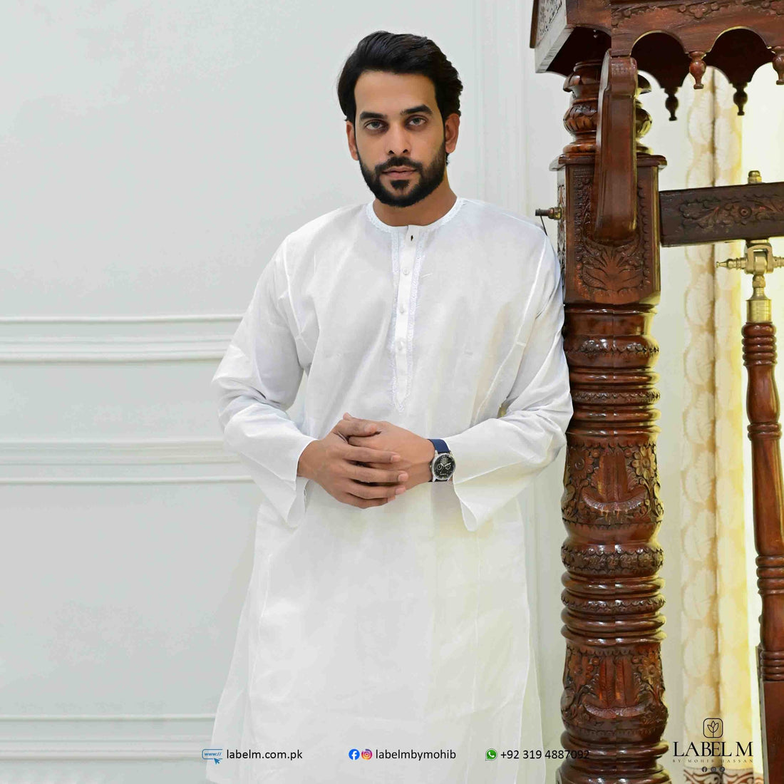 White Cotton Embroidered Kurta