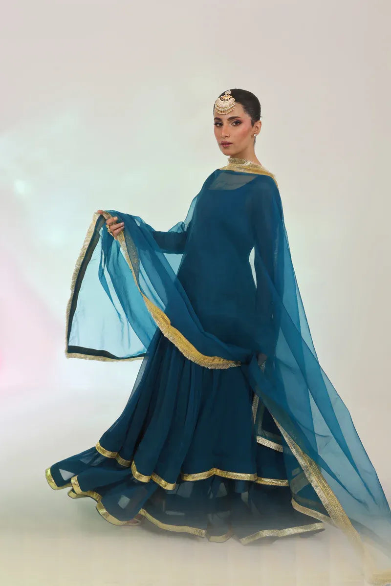 Teal Tier Pishwas