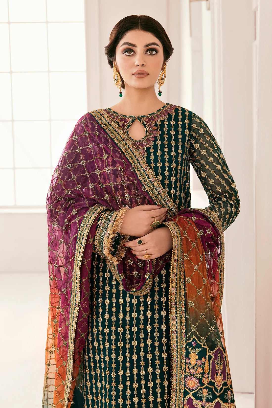 Baroque Chantelle CH11-06 – Wedding Collection