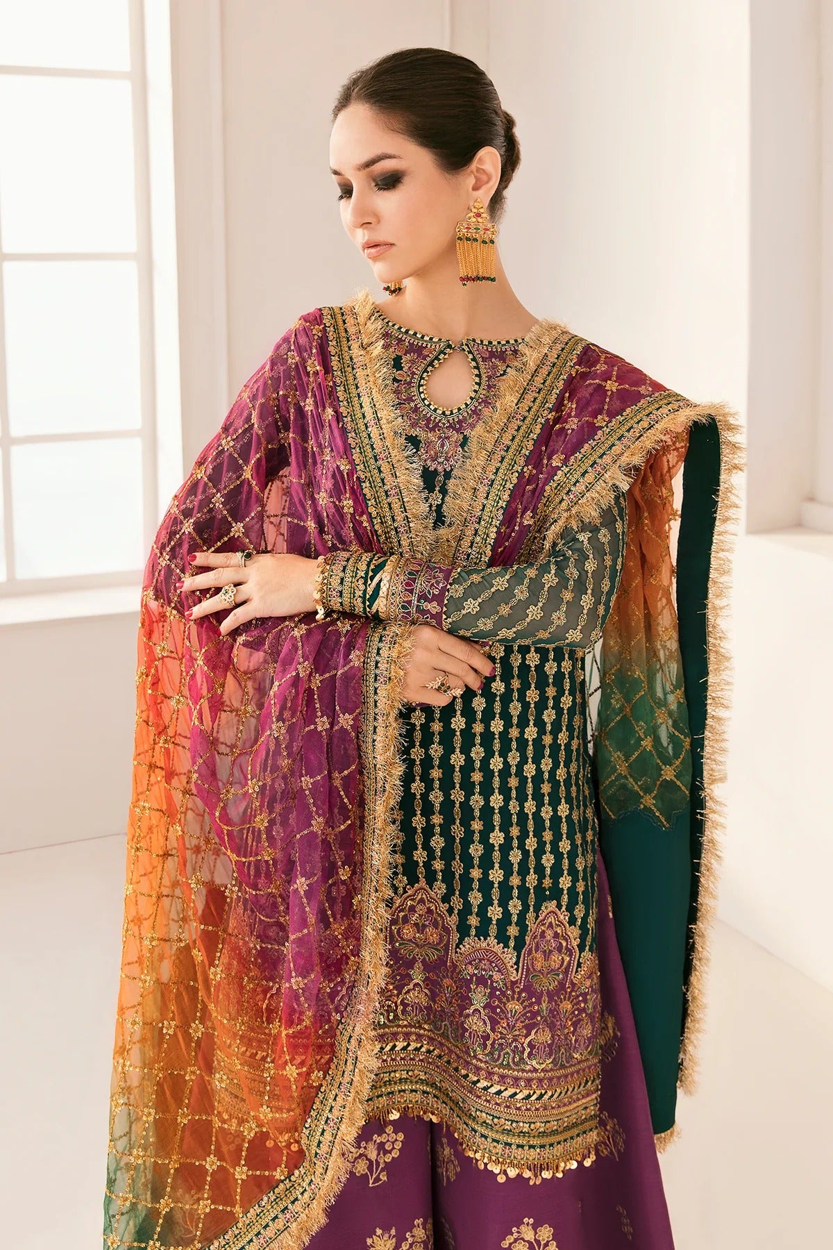 Baroque Chantelle CH11-06 – Wedding Collection