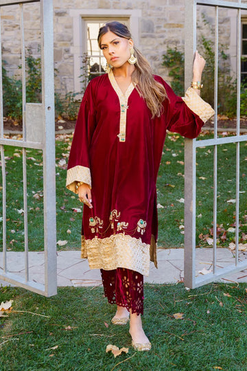 Hathi Barat-Maroon