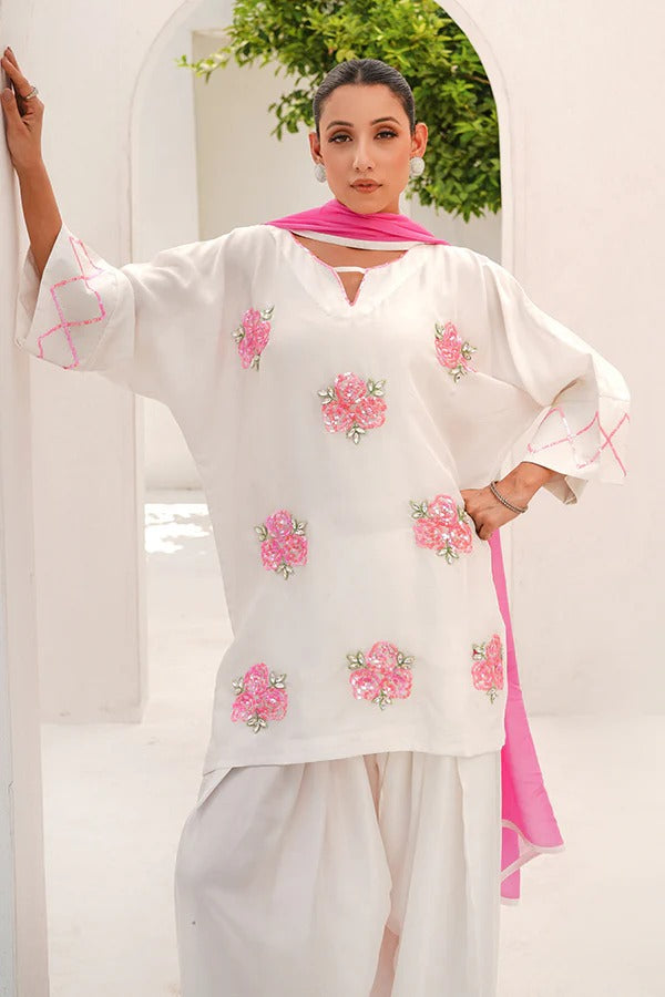 Rose world ivory