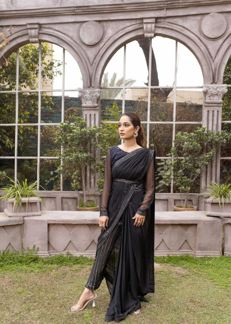 Noor E Hira Black